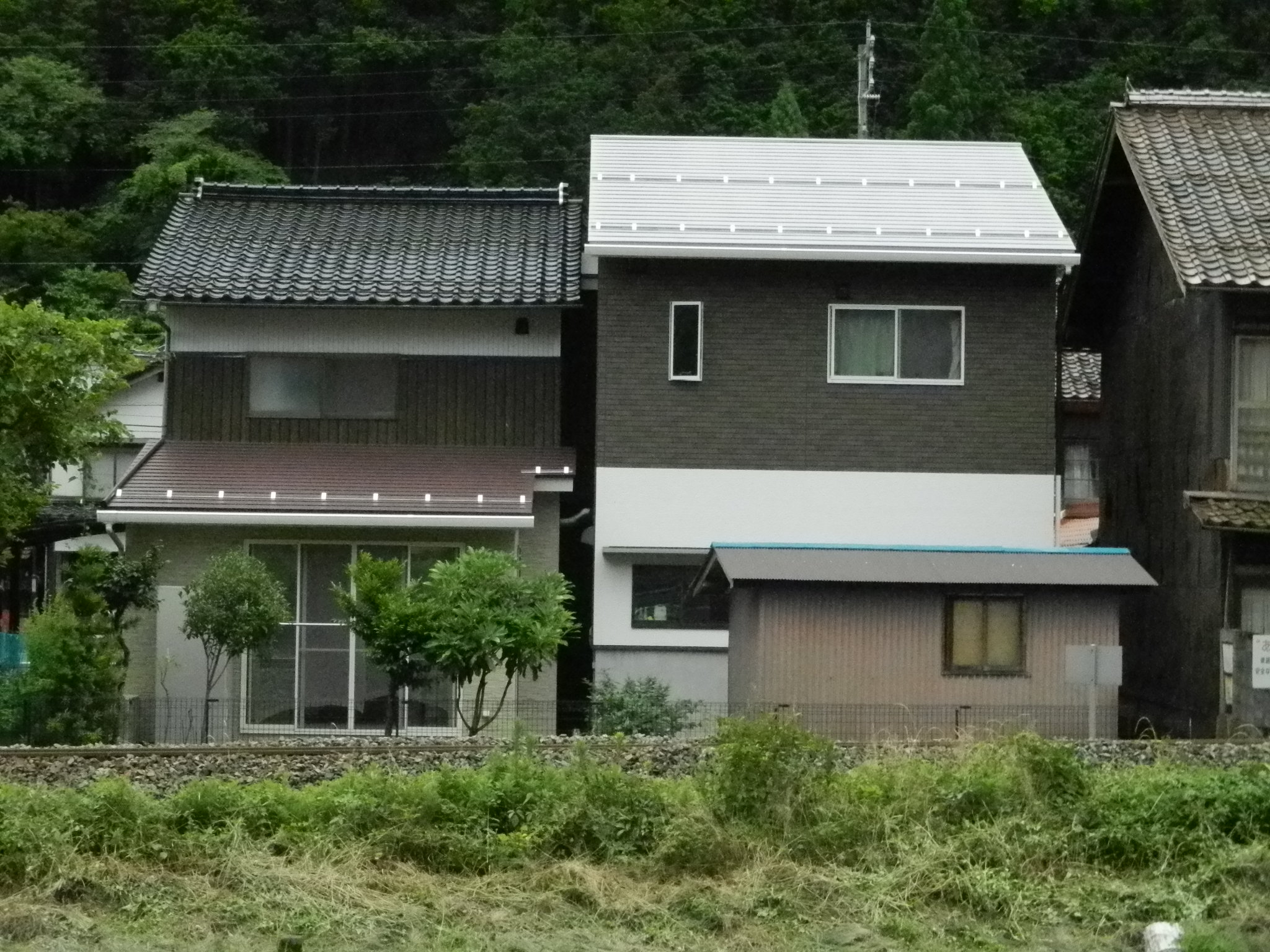 親との同居を機会に平屋の上にＬＤＫを増築